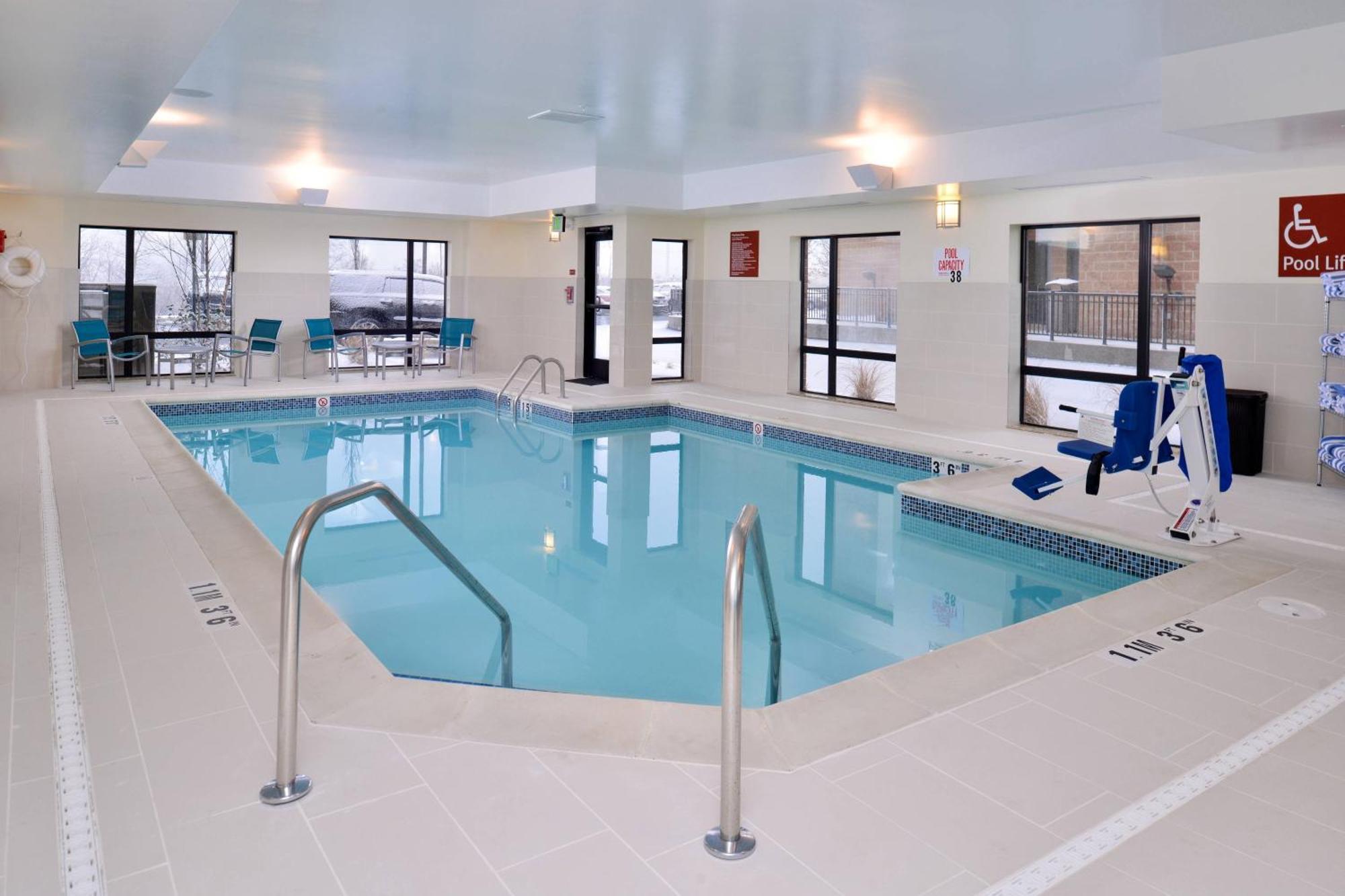 Towneplace Suites By Marriott Detroit Commerce Commerce Township Esterno foto