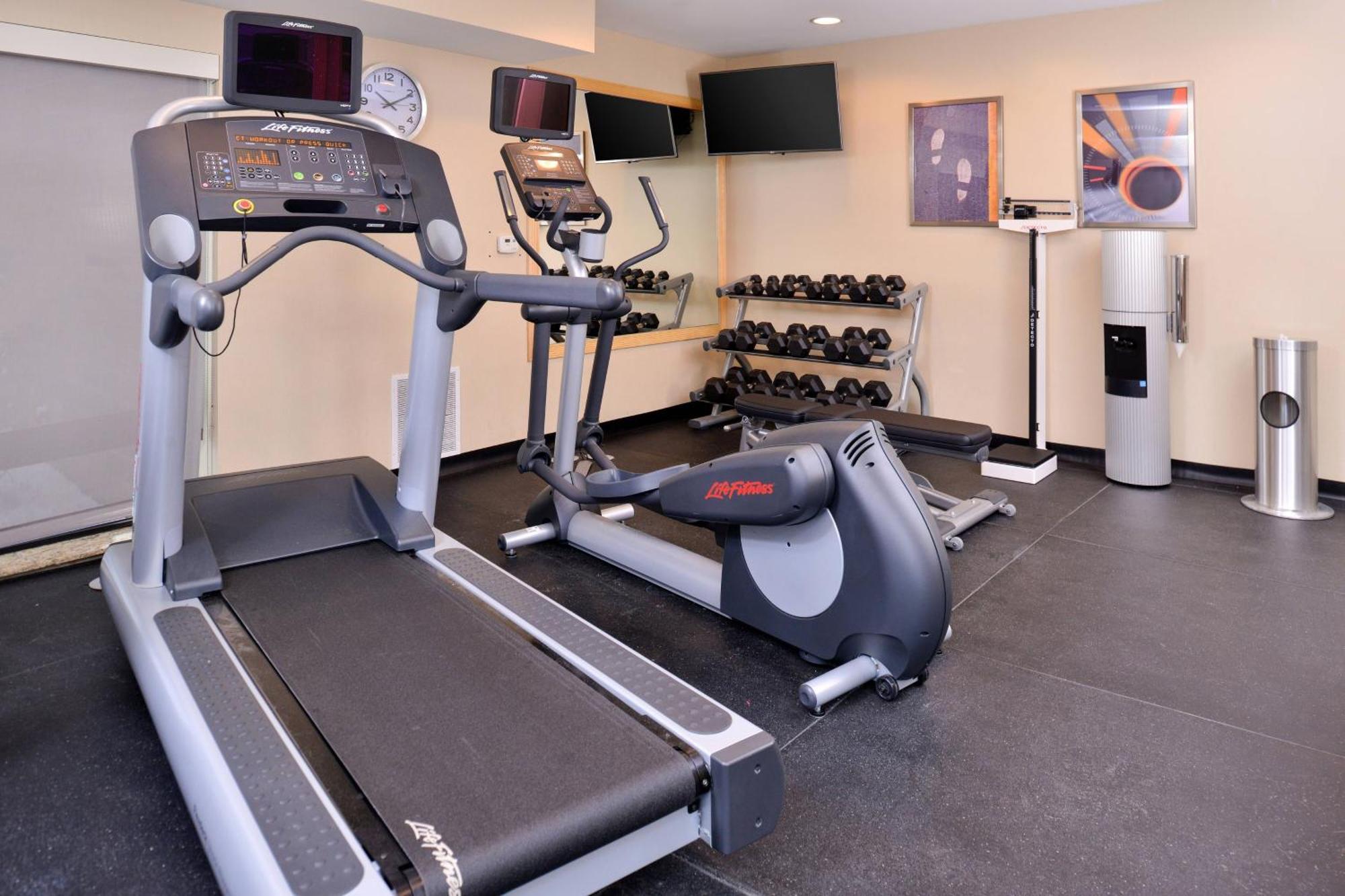 Towneplace Suites By Marriott Detroit Commerce Commerce Township Esterno foto