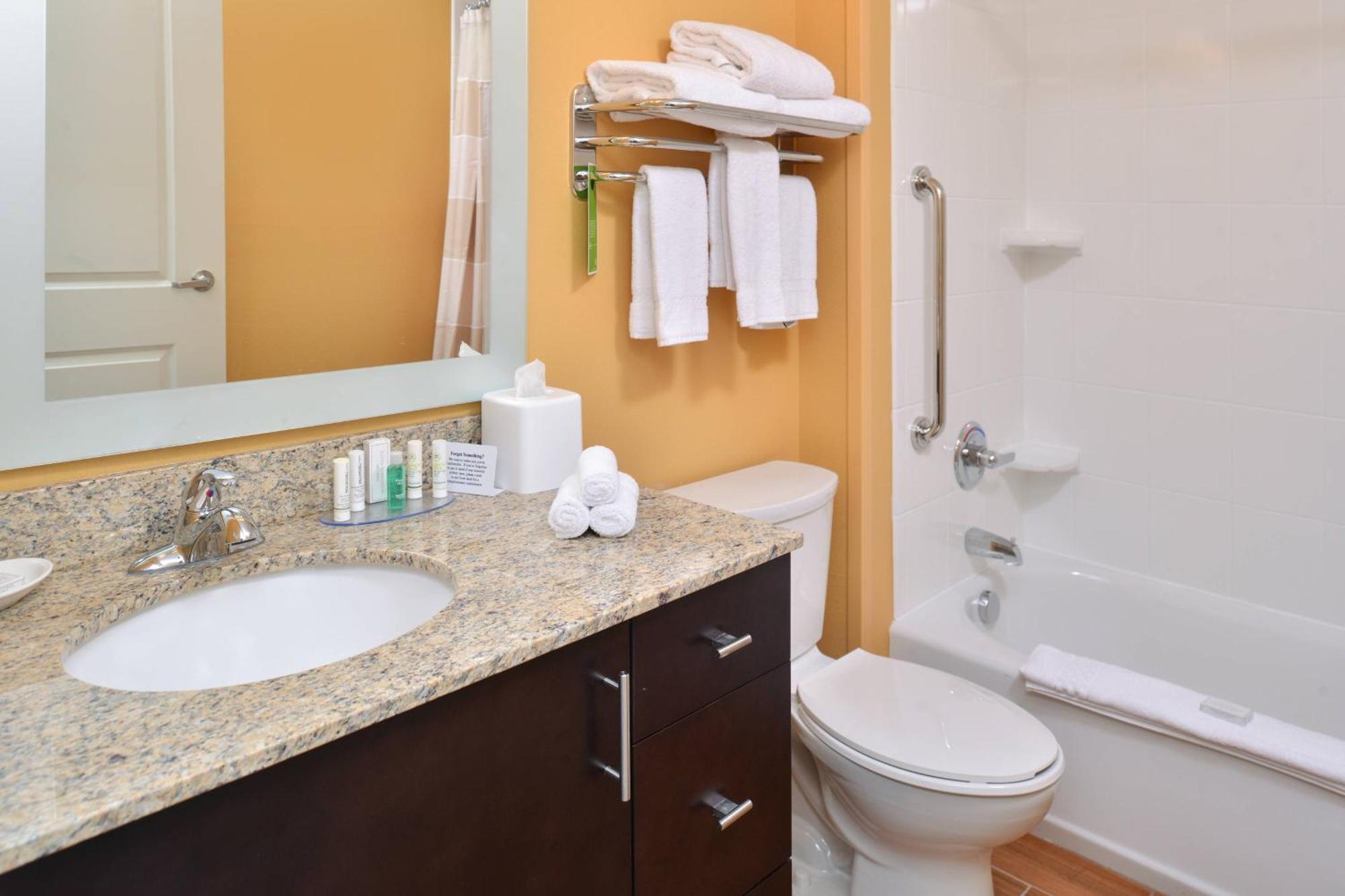 Towneplace Suites By Marriott Detroit Commerce Commerce Township Esterno foto
