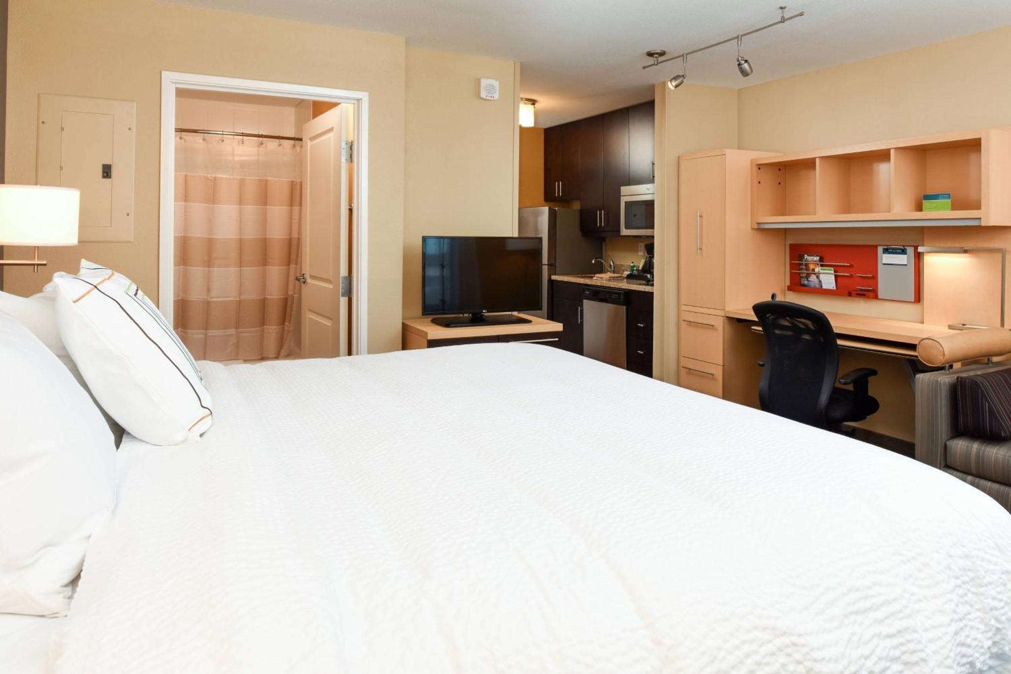 Towneplace Suites By Marriott Detroit Commerce Commerce Township Esterno foto