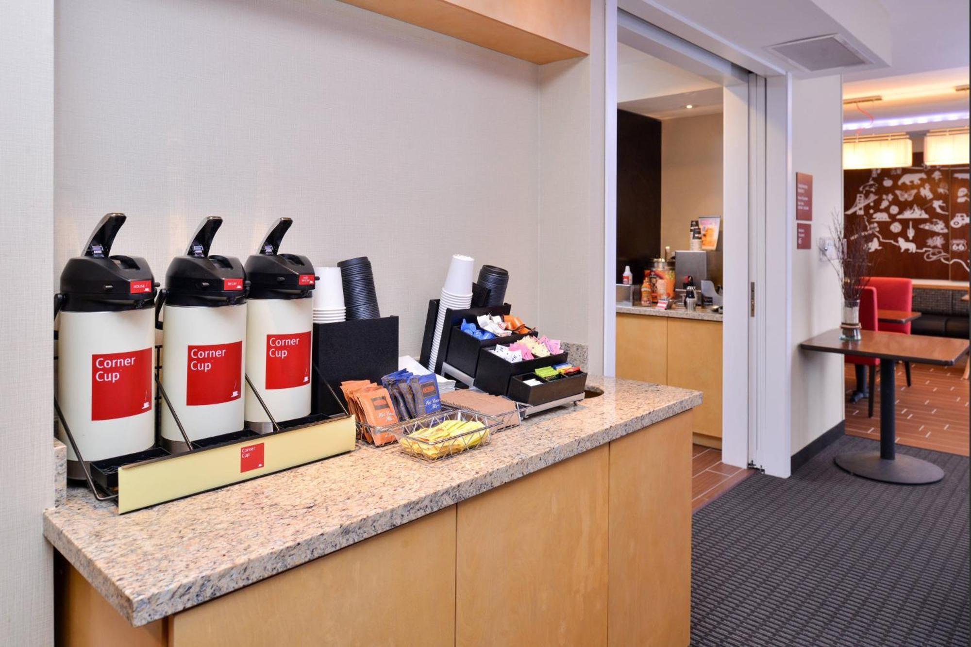 Towneplace Suites By Marriott Detroit Commerce Commerce Township Esterno foto