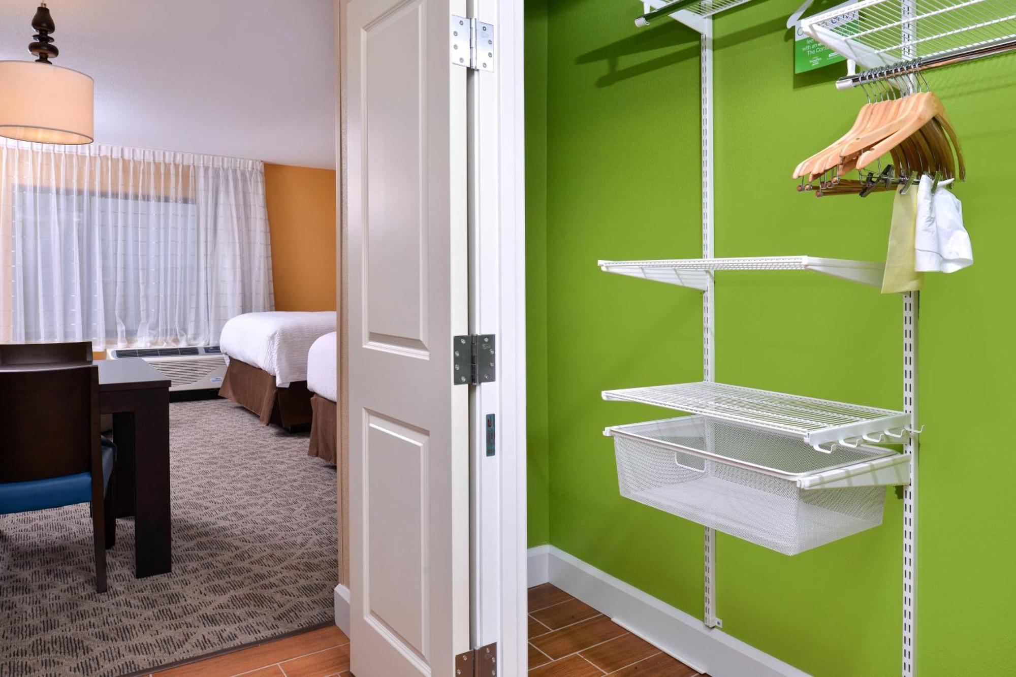 Towneplace Suites By Marriott Detroit Commerce Commerce Township Esterno foto